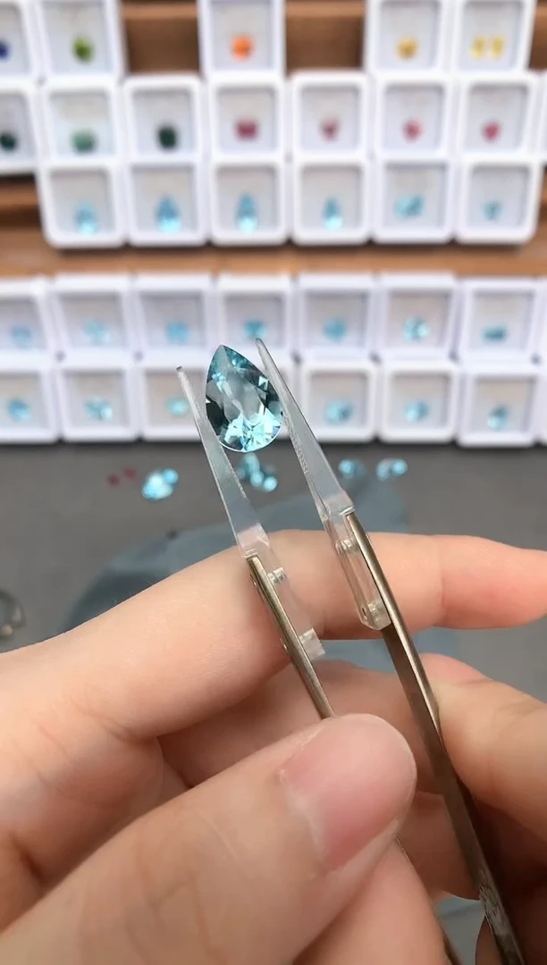 未镶嵌裸石定制海蓝宝石3.87ct  02050