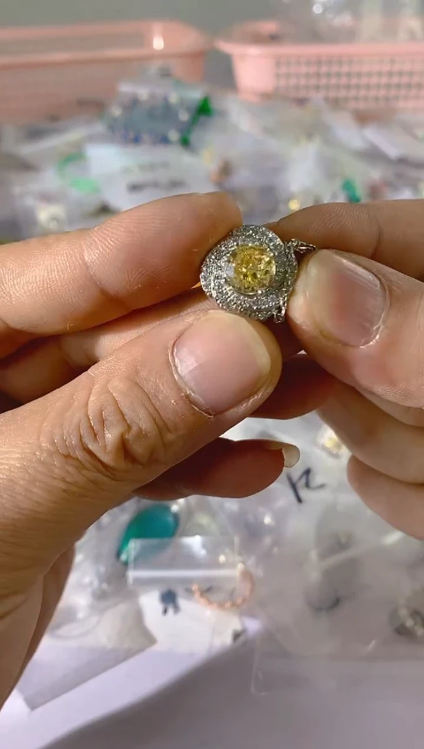 【闪购商品】水晶颈饰银S925镶嵌X74红宝，蓝宝，多样性发一件赠链