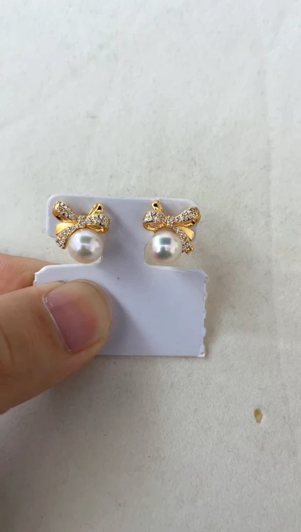 【闪购商品】海水珍珠耳饰银S925镶嵌耳钉