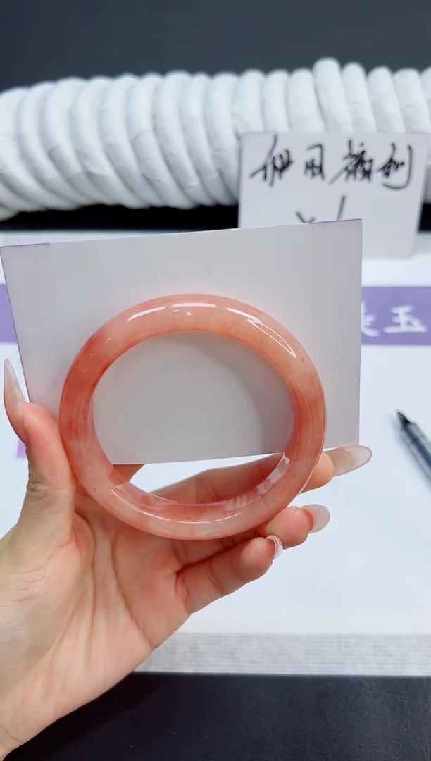 未镶嵌手镯石英质玉148/60.2HSY