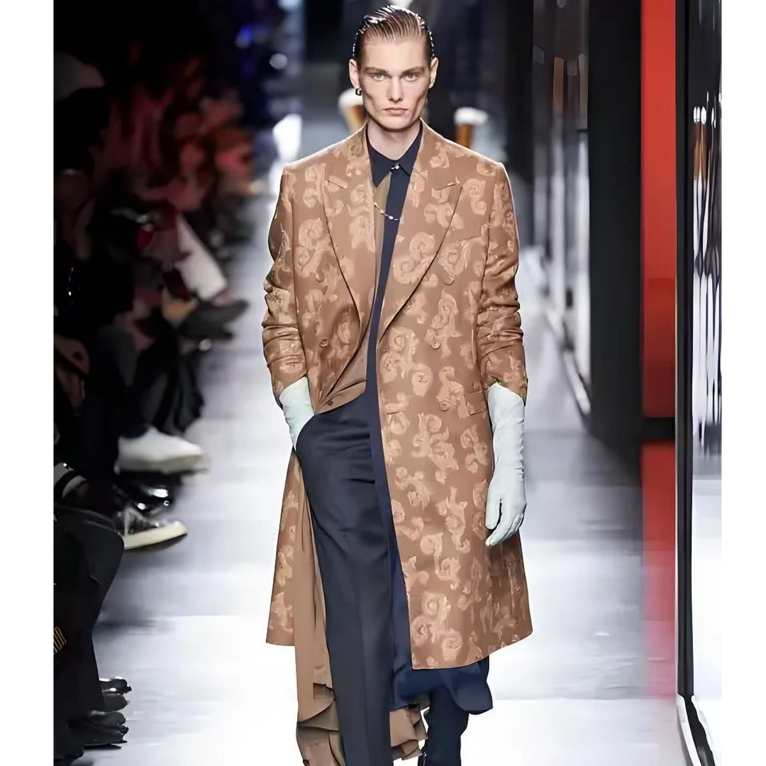 【子健潮品】5056#新款潮流短袖烫钻时尚气质男款设计师