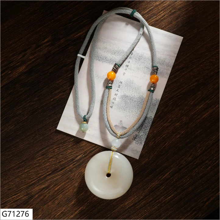 【老掌柜孤品】和田玉/ 厚装饱满/大平安扣吊坠/  G71276