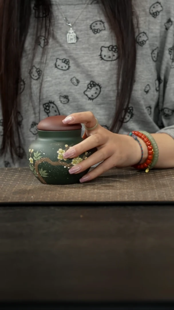茶壶紫砂紫绿双色茶叶罐