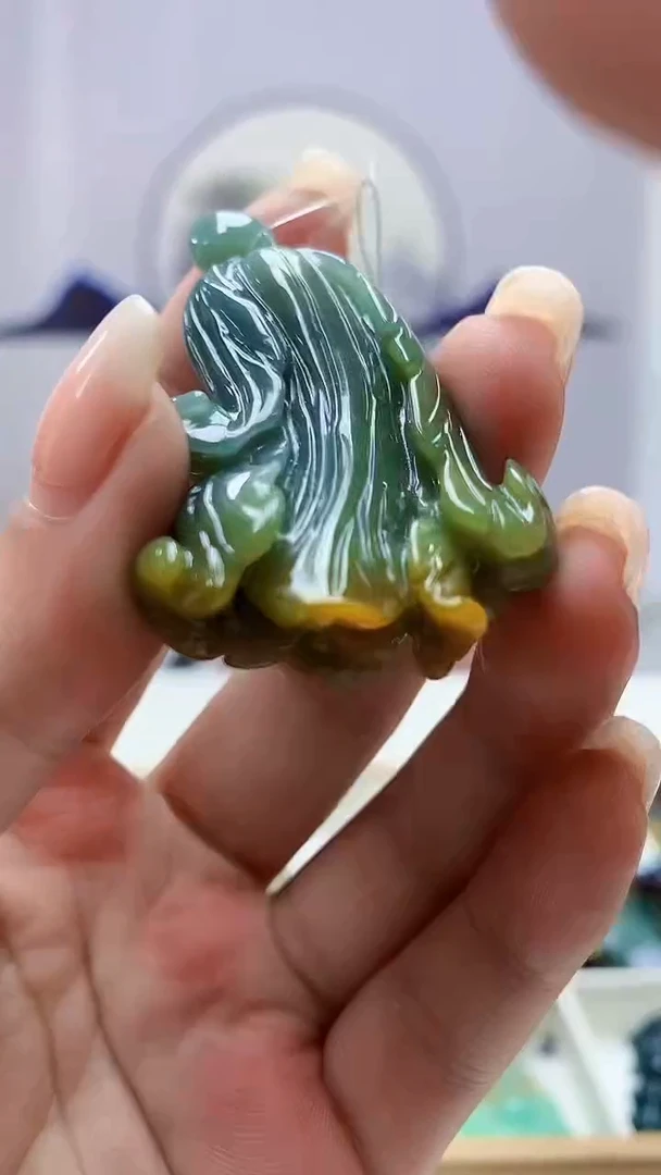 定制翡翠未镶嵌4688ms-毛货150白菜