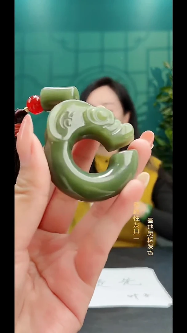 颈饰未镶嵌和田玉纯天然多样性发一