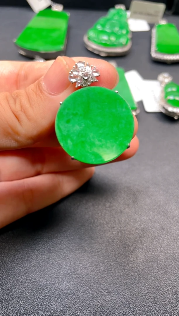 吊坠(不含链)银S925镶嵌翡翠吊坠