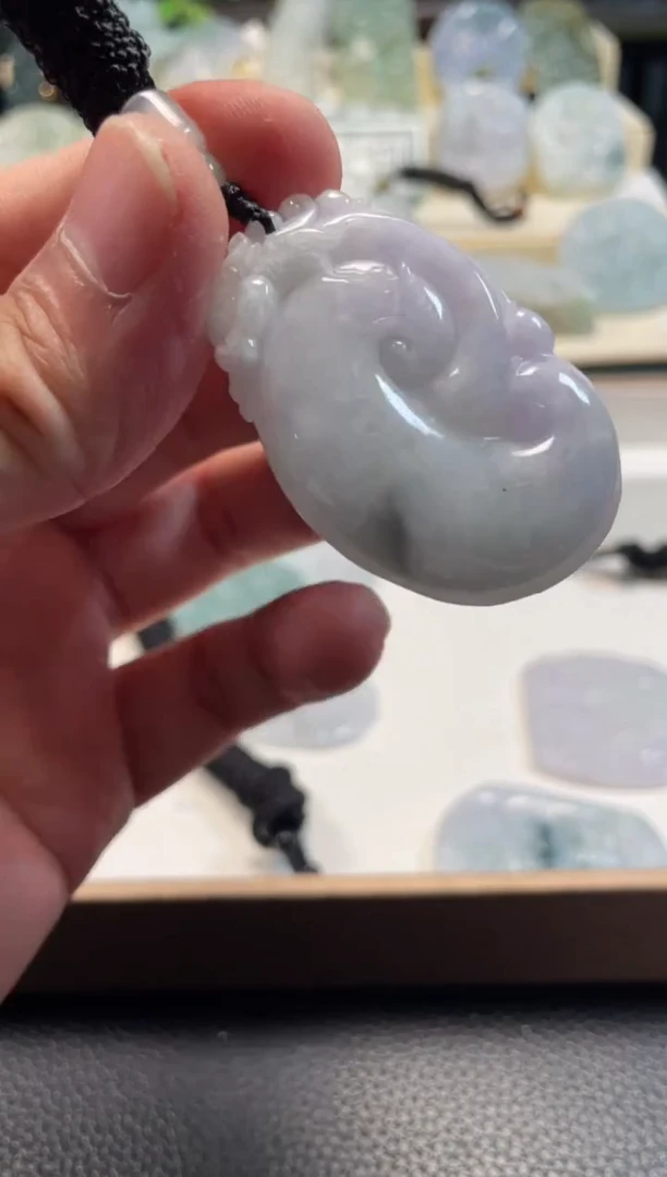 颈饰未镶嵌翡翠11/26/071