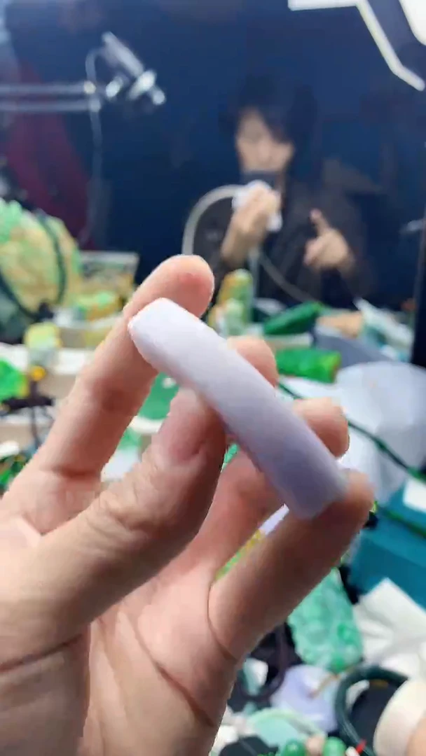 颈饰未镶嵌翡翠天然缅甸a货翡翠