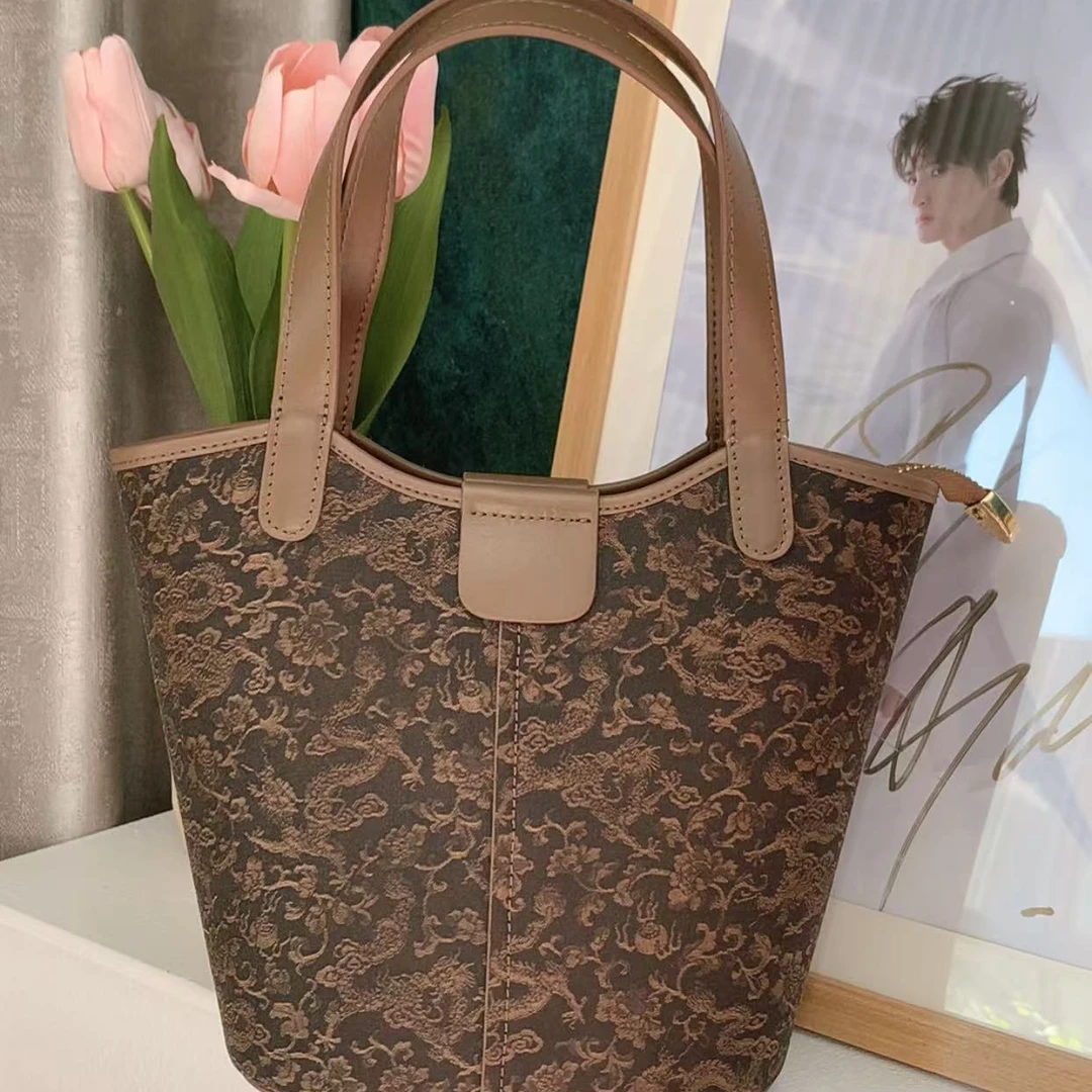 【敏敏家】传统国风设计拼接水桶包