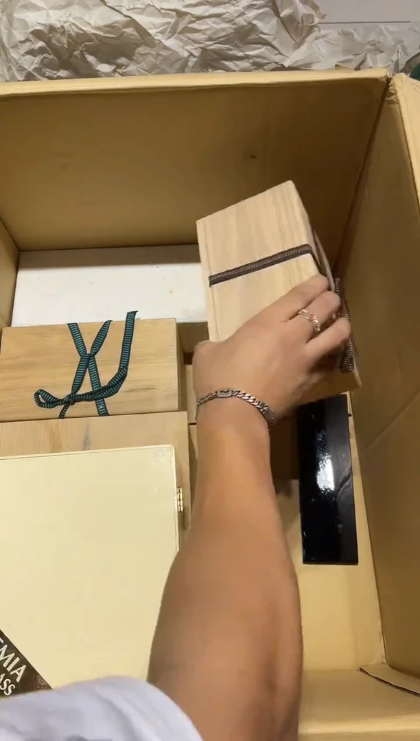 瓷片点**关030.......