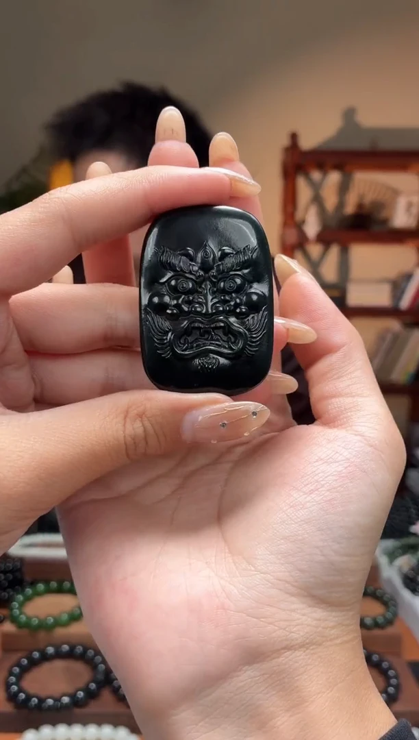 吊坠(不含链)未镶嵌和田玉塔青大黑天