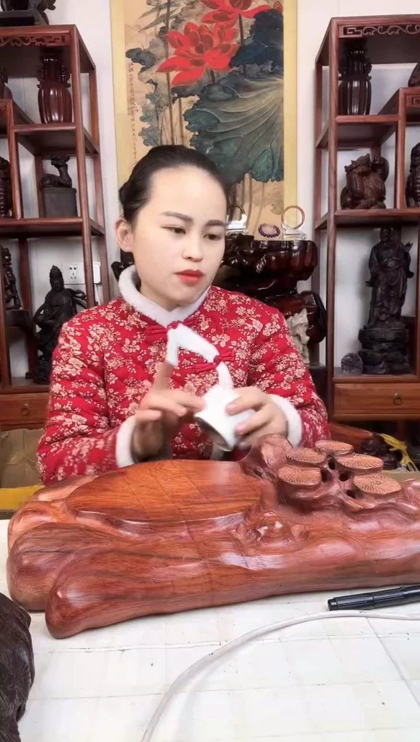 【闪购商品】木臻宝工艺随行底座