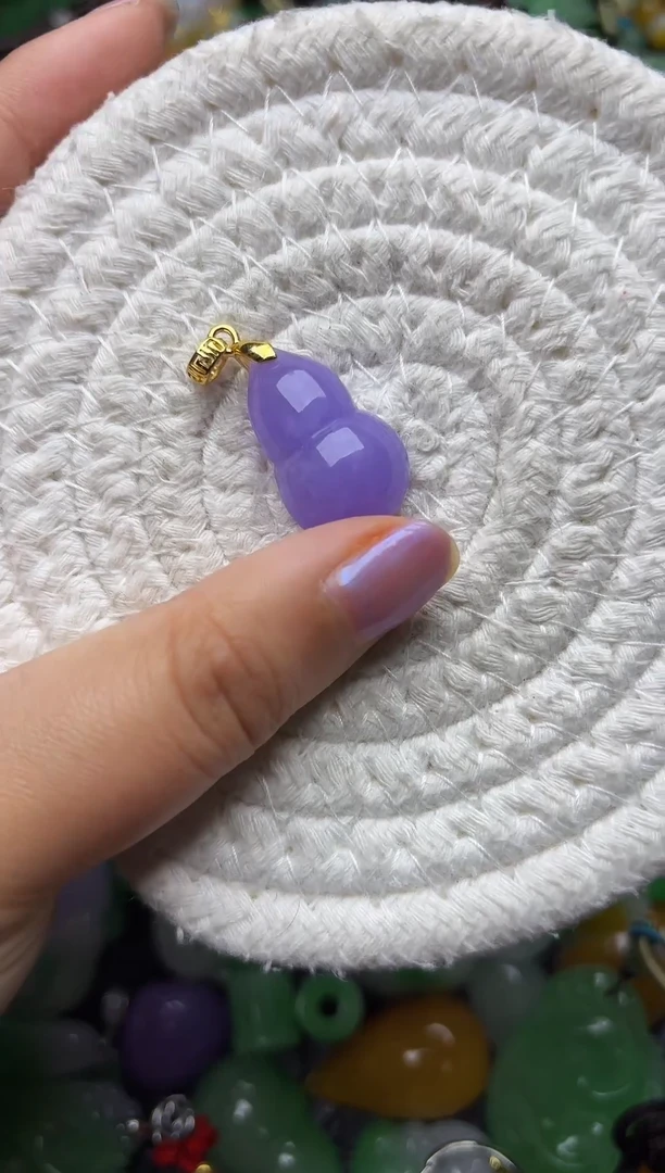 颈饰未镶嵌翡翠缅甸翡翠吊坠