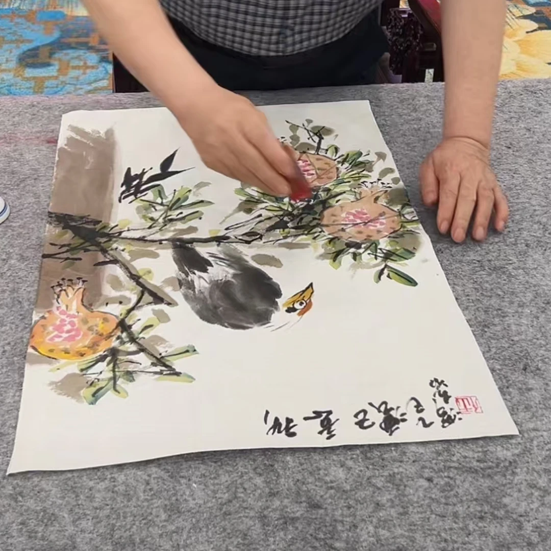 橱窗展示/传奇美术/王泽喜/宣纸国画/带证书