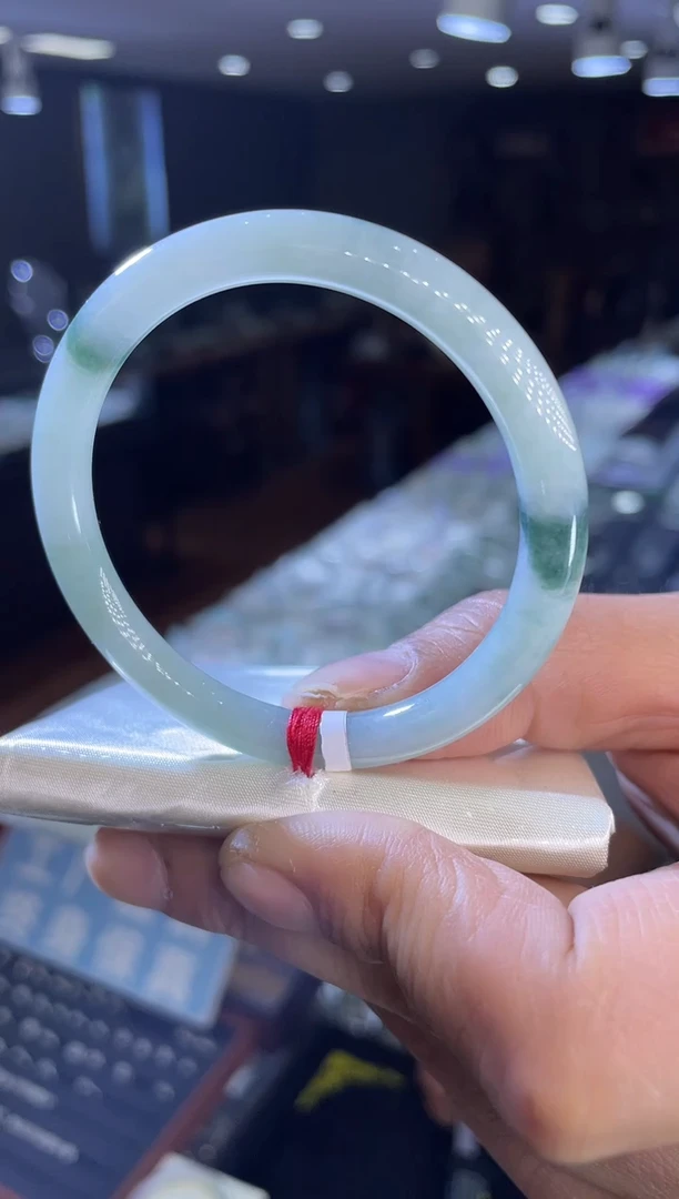 未镶嵌手镯翡翠圆条51-52