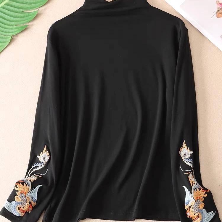 新中式女装德荣打底衣显瘦刺绣