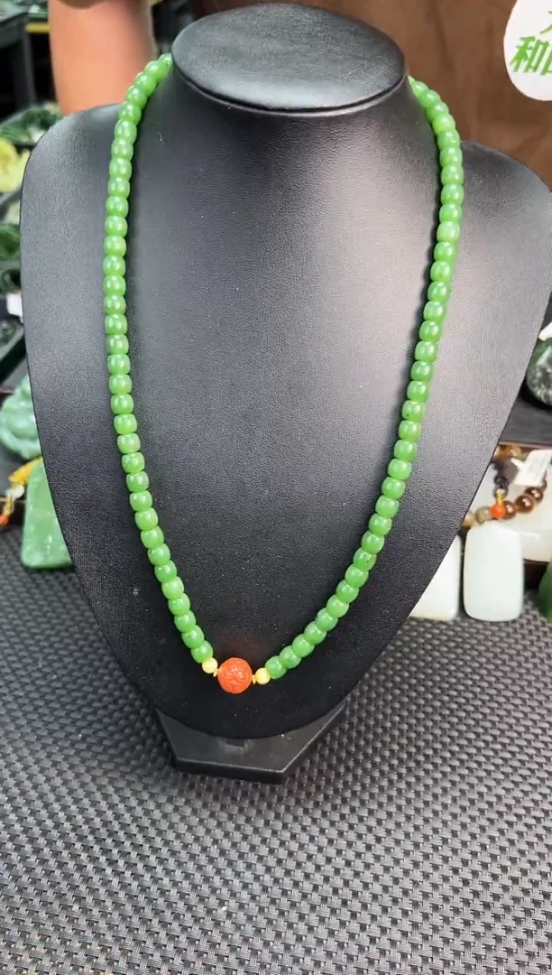 【闪购商品】和田玉颈饰未镶嵌粉绿约8毫米