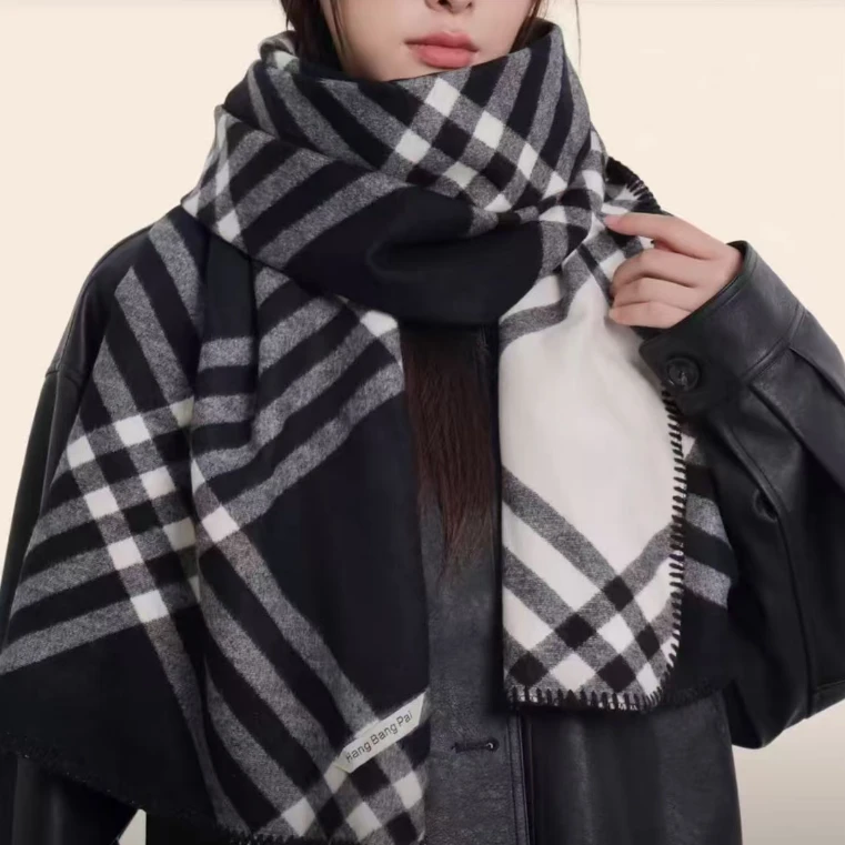 格子围巾披肩