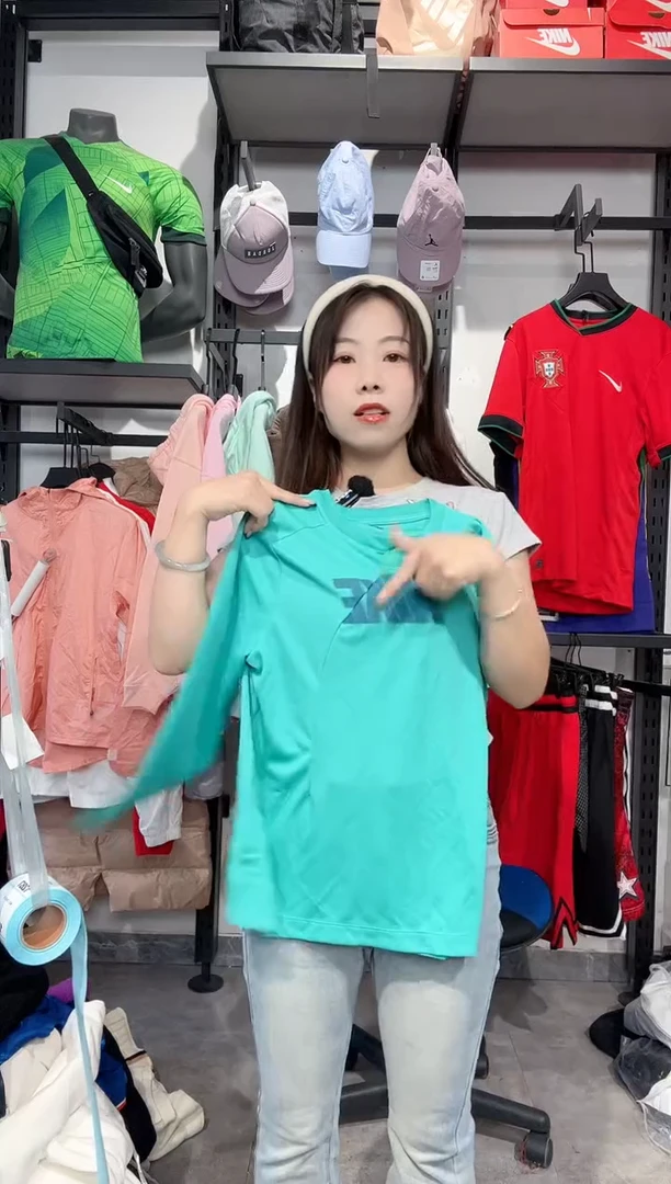 1284   编码 瑕疵款直播间过款为准 尺码