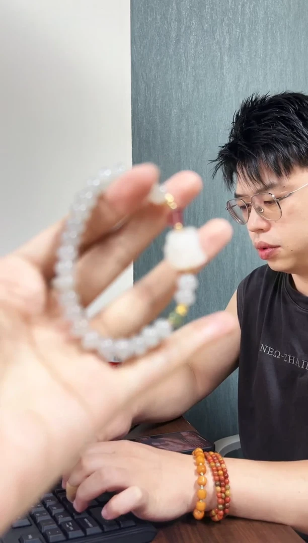 贝壳手串/手链HETIAN 烟灰狮子头