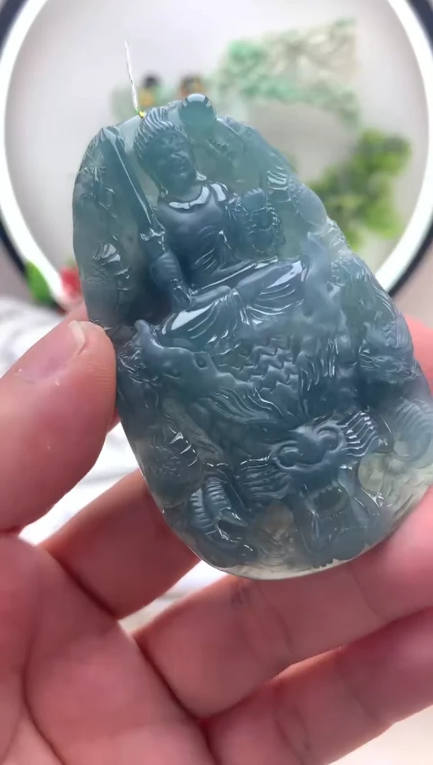颈饰未镶嵌翡翠不动明王