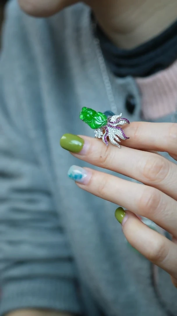 18K金镶嵌戒指翡翠31-戒指/姿/1