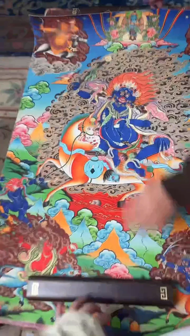 卷轴画龙妹的唐卡tk16