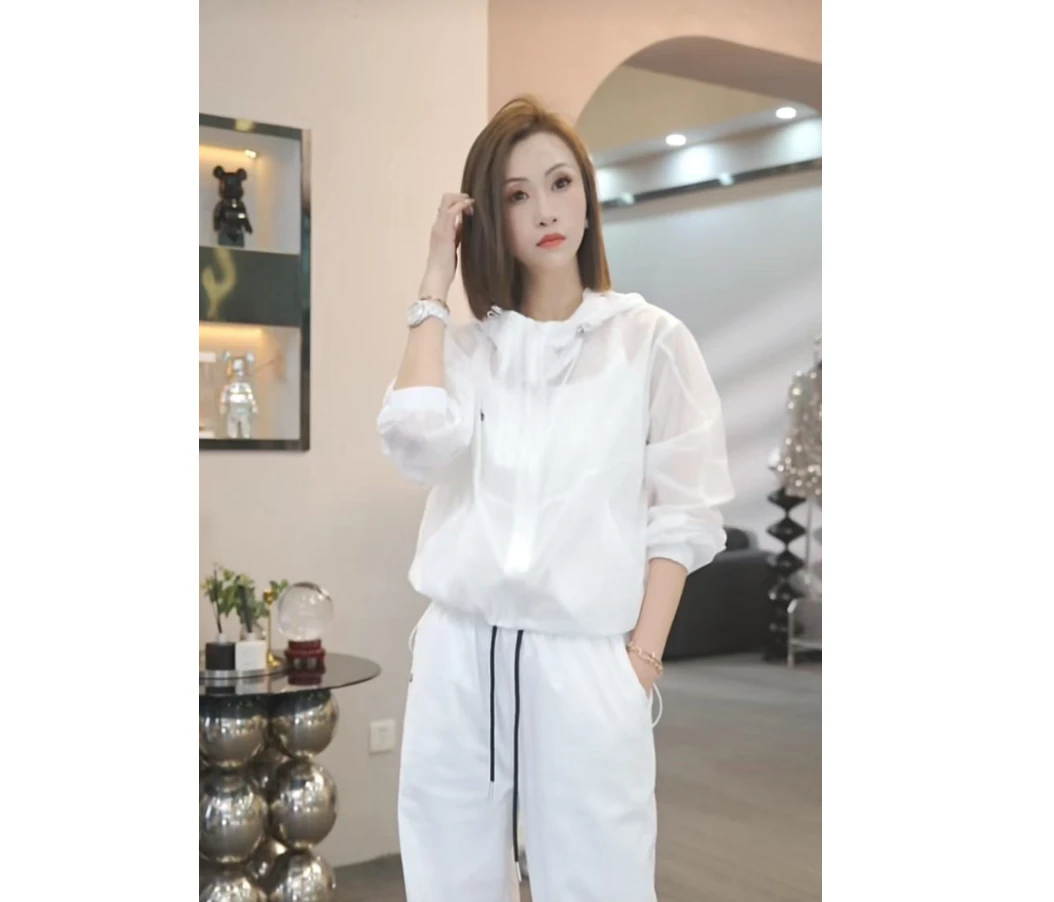 熙薇【梦醒时分】2025春季新款时尚休闲防晒冲锋衣外套H1626