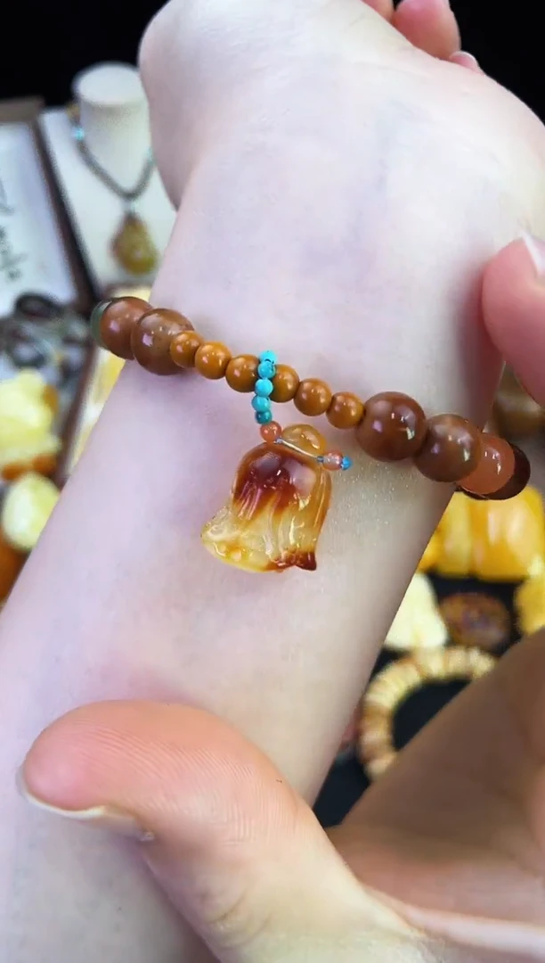 琥珀未镶嵌珠宝奇石柒月