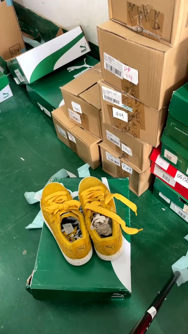 彪马时尚休闲运动鞋36M  T84