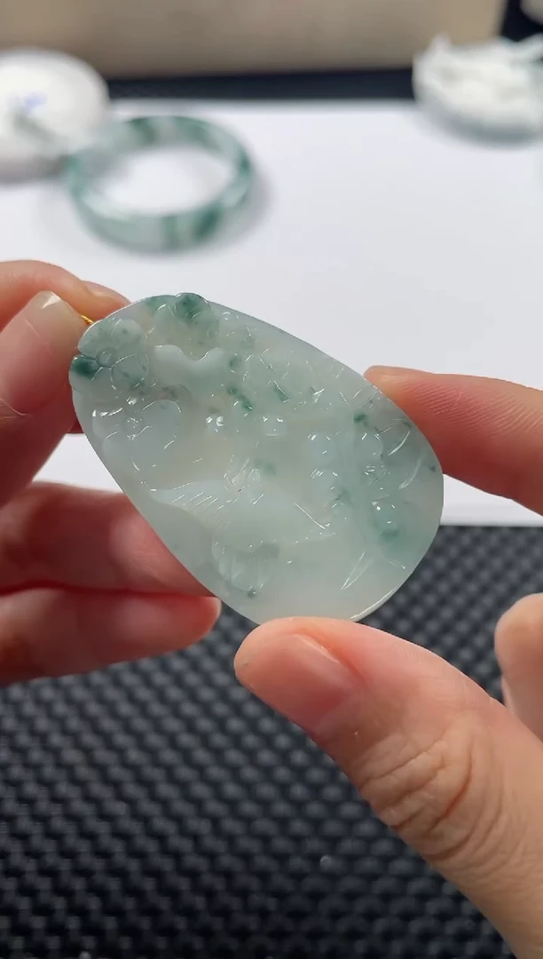 颈饰未镶嵌翡翠基地发货H 4715