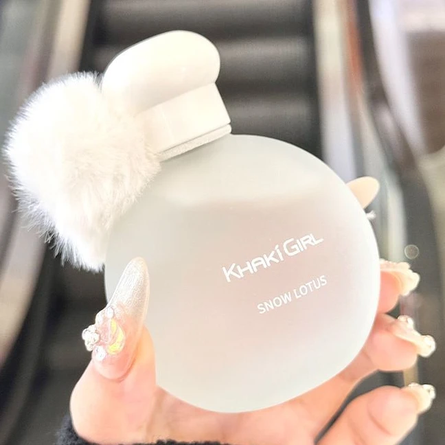 初雪莲花香水小众高级清香型少女伪体香长持久学生72小时约会推荐