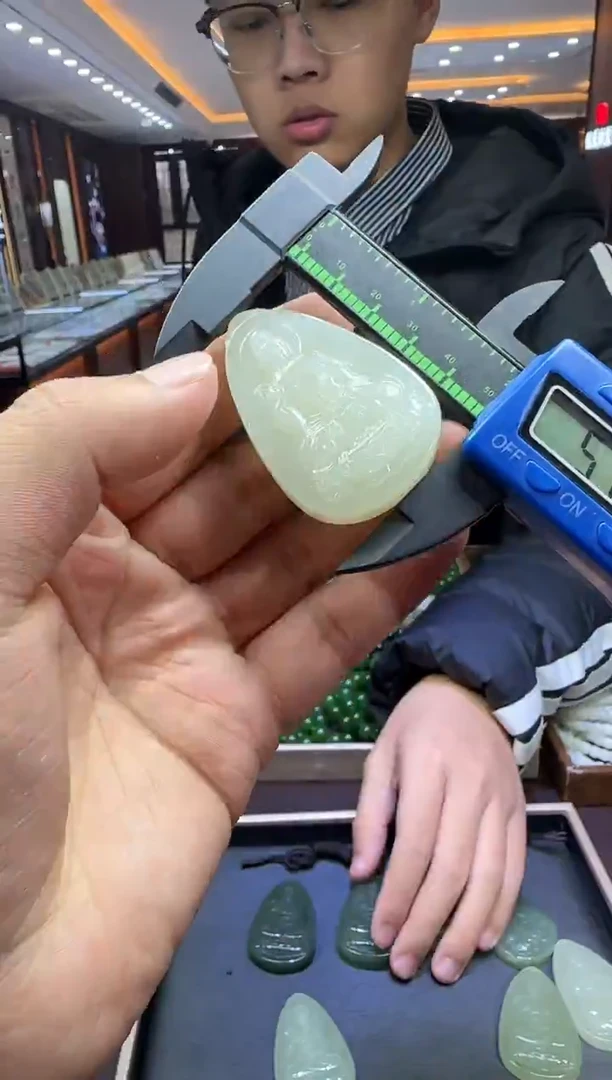 未镶嵌和田玉挂件【陆103】75 7026