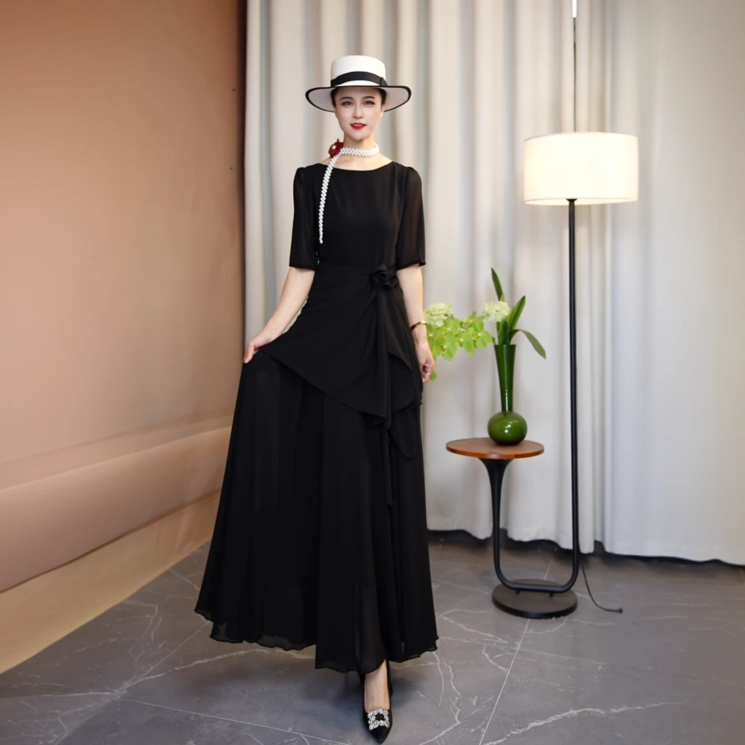 2025春夏新款五分袖连衣裙修身显瘦气质大摆简约款黑色X678-14A