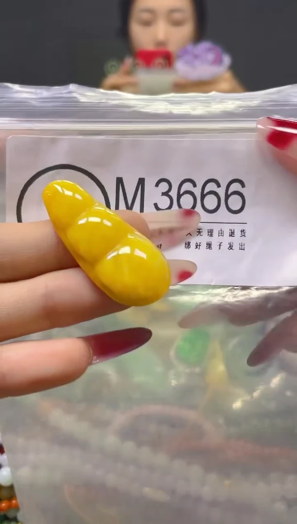 颈饰未镶嵌翡翠/M/翡翠A货，一件也是批发价