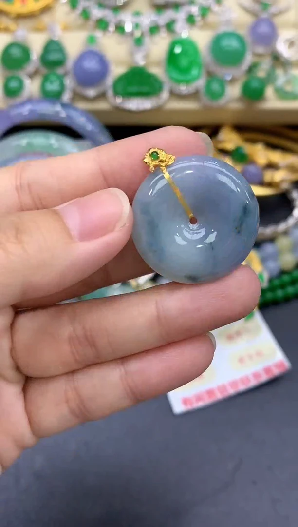 颈饰18K金镶嵌翡翠7-中国好珍宝