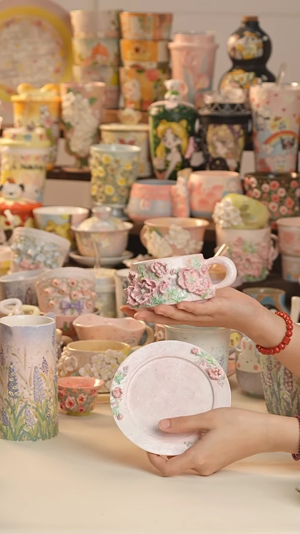 其他景德镇釉下彩手绘设计师款陶瓷