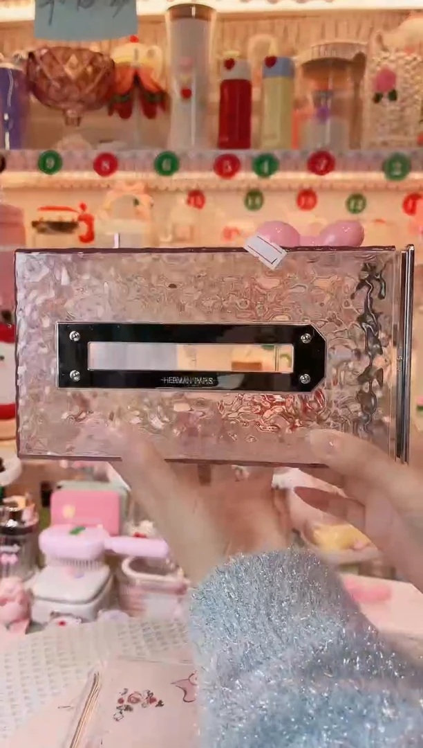 【闪购商品】摆件壁挂纸巾盒品质好，发货快，放心拍