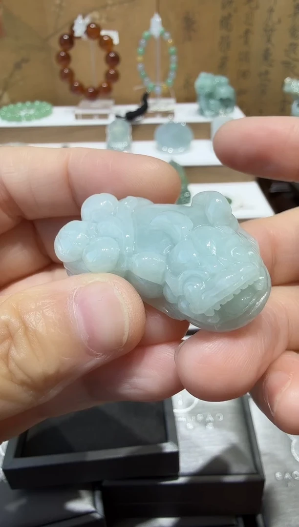 未镶嵌挂件翡翠A货翡翠多样性孤品