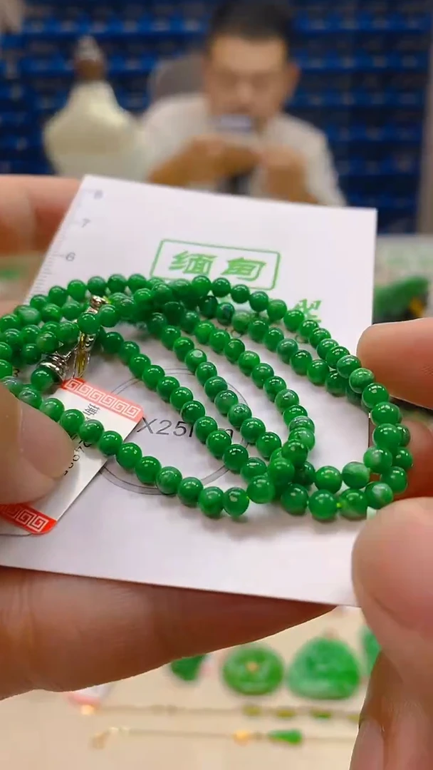 颈饰未镶嵌翡翠新号开播 全场乱卖