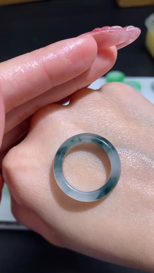 未镶嵌定制翡翠翡翠毛货~