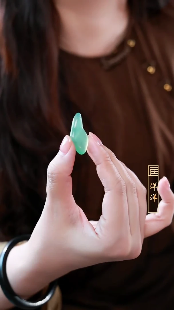 未镶嵌裸石翡翠洋