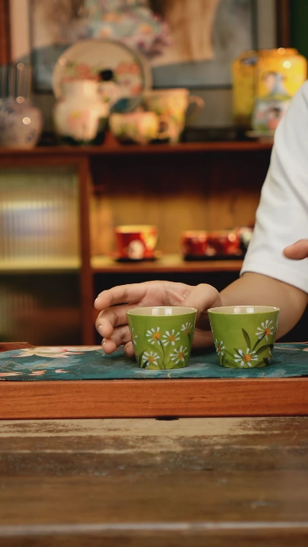 瓷片景德镇纯手工釉下彩精品茶具水杯