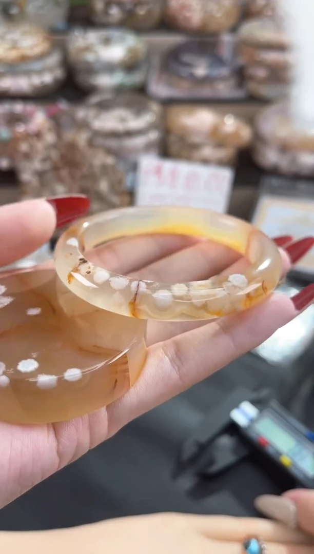 未镶嵌手镯石英质玉55（赠送镯心 不保证完美）