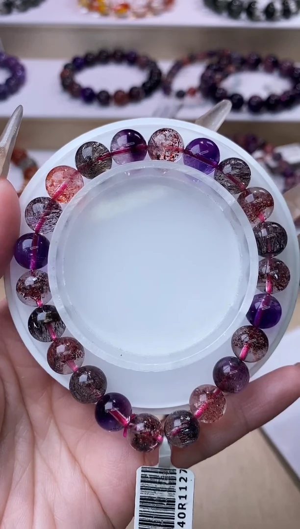 【闪购商品】水晶手链未镶嵌黑加仑超七单圈9m+