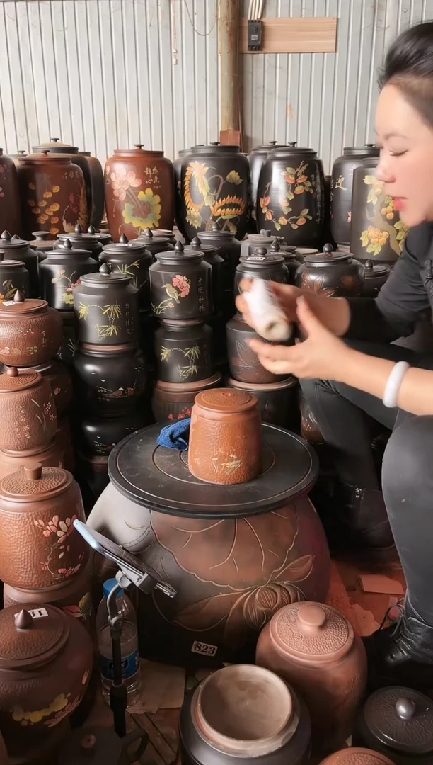 【闪购商品】壶大大瑕疵茶叶罐 古铜色100克 205
