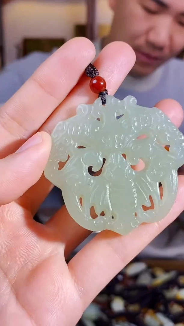 【闪购商品】和田玉颈饰未镶嵌1