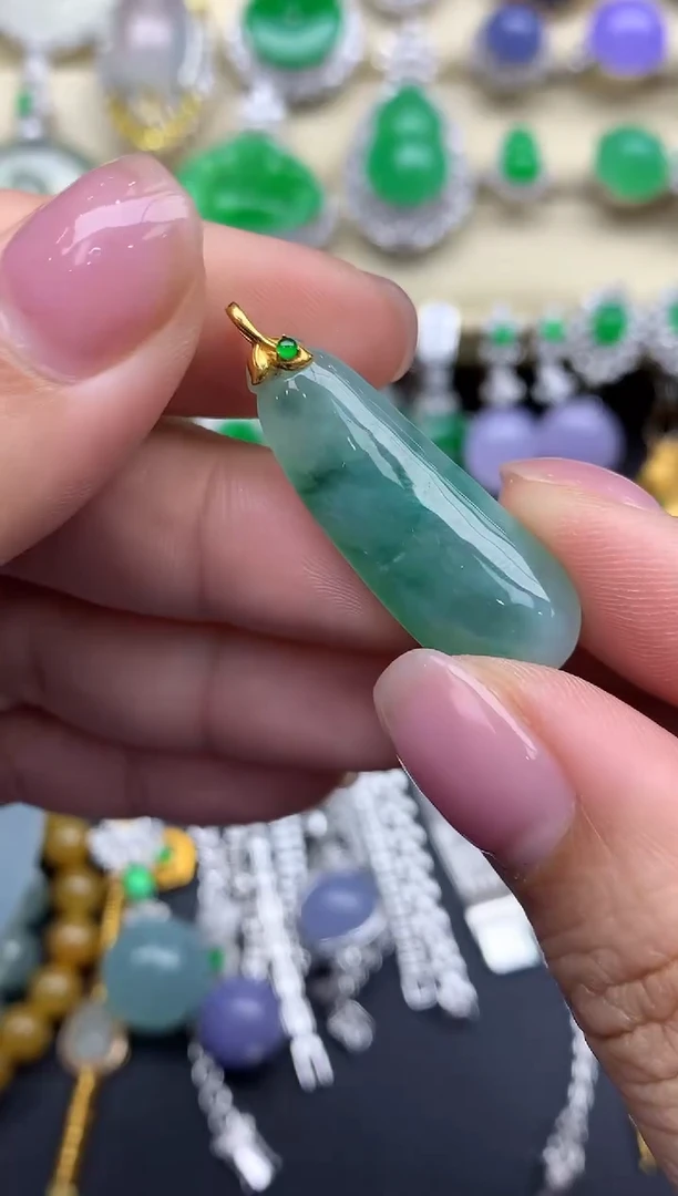 【闪购商品】翡翠颈饰18K金镶嵌121-中国好珍宝