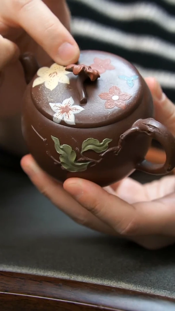 【闪购商品】紫砂茶壶汉瓦花花壶