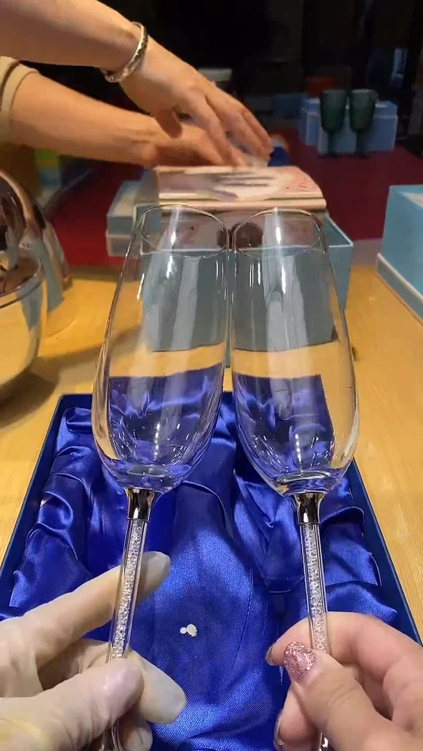 瓷片生活的本意是开心啊@@1